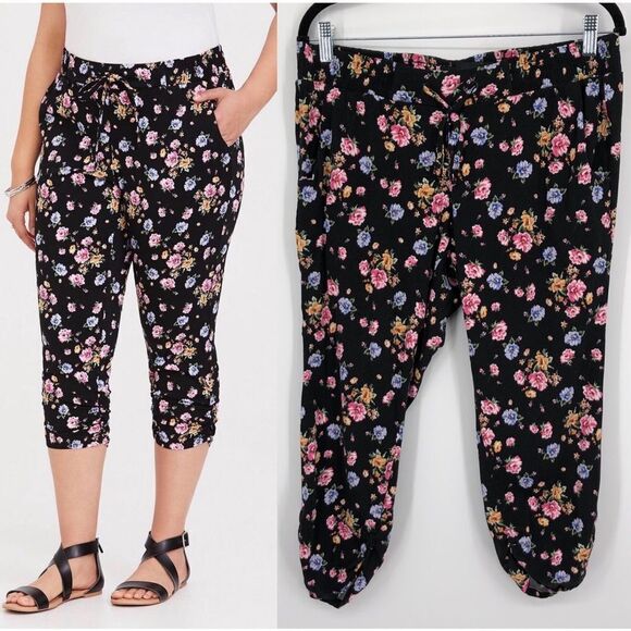Torrid Crop Classic Fit Jogger Stretch Challis Mid-Rise Pant Floral M/L - Picture 1 of 8